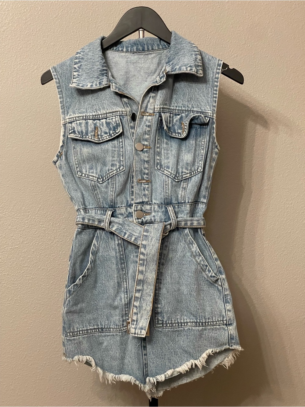 Sleeveless Light Wash Denim Mini Dress with Belt